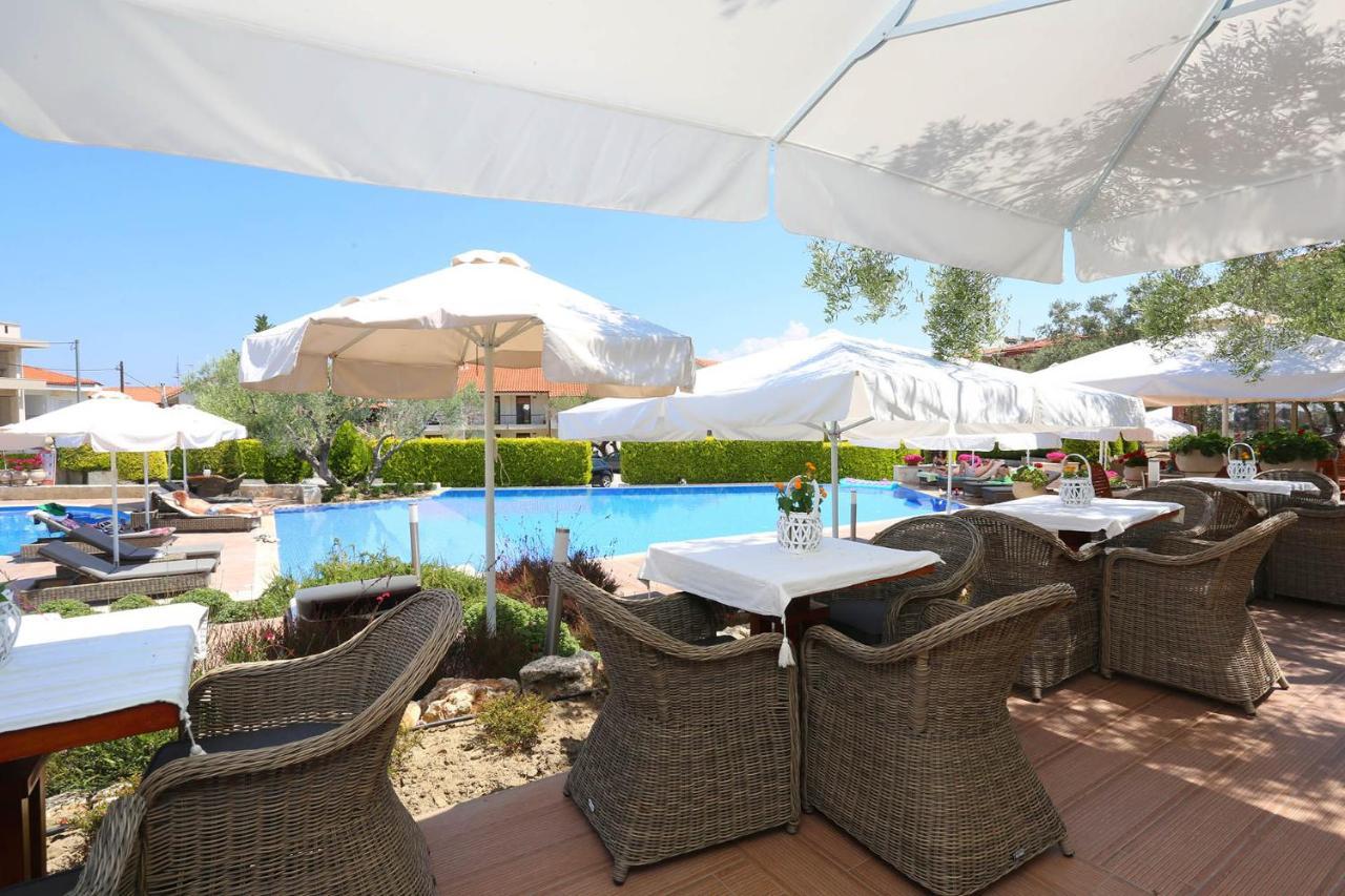 Kassandra Village Resort Pefkohóri Kültér fotó